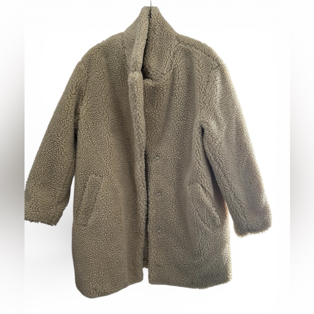 Label‎ of Graded Goods H&M Cream Color Oversized Teddy Coat Warm Size Medium
